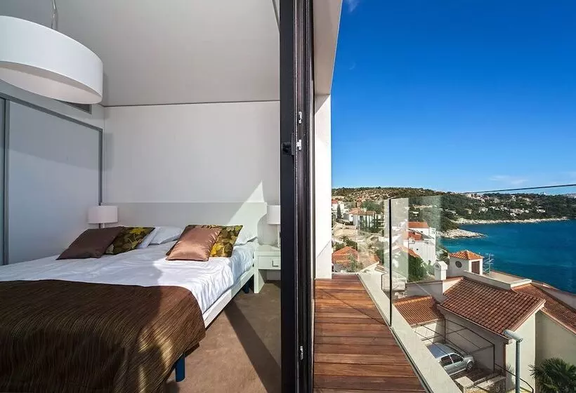 Golden Rays Luxury Apartments