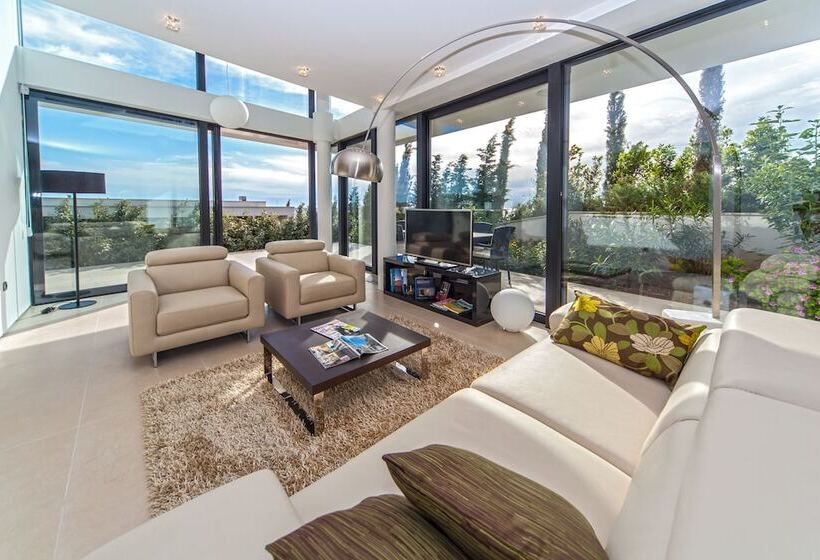 Golden Rays Luxury Apartments