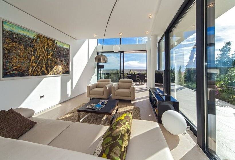 Golden Rays Luxury Apartments