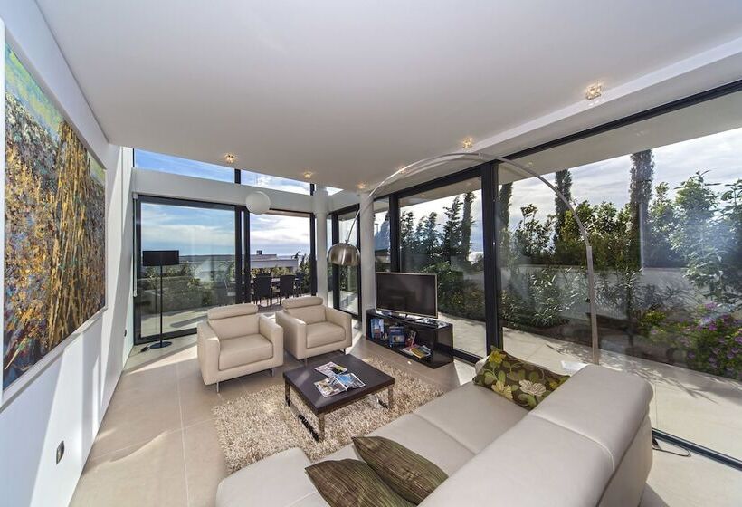 Golden Rays Luxury Apartments