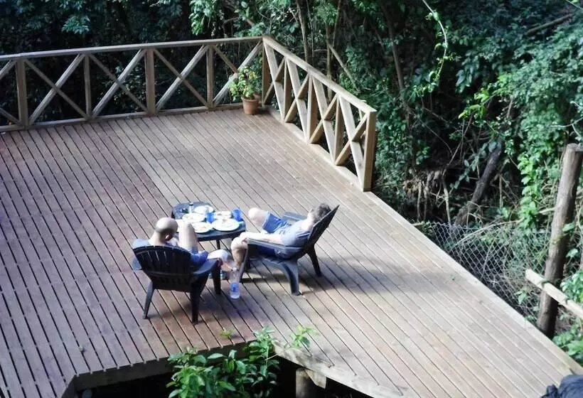 ホテル Cabañas De La Costanera