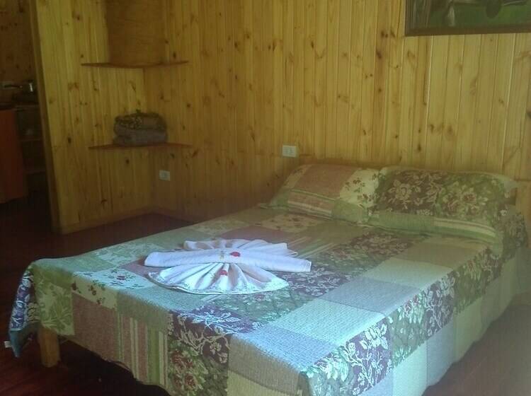 Отель Cabañas De La Costanera