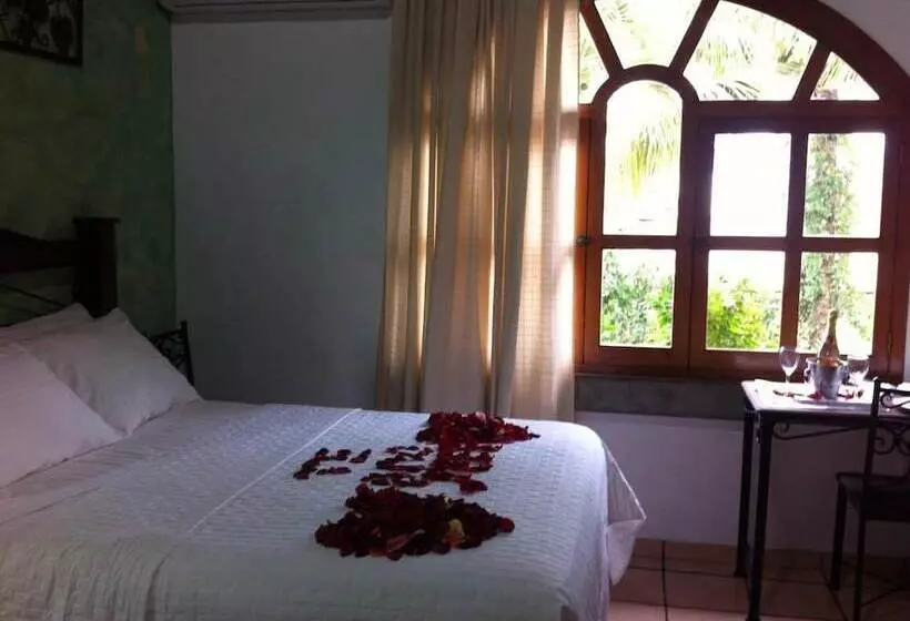 هتل Casa Gabriela