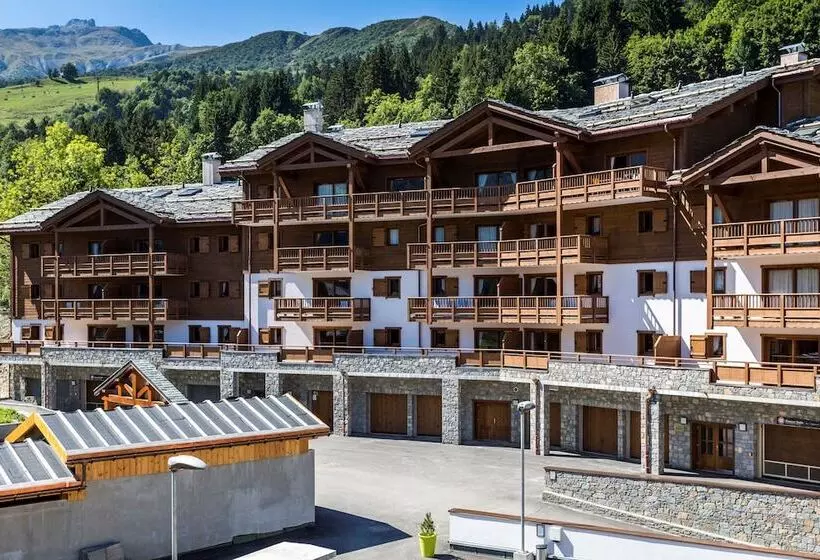 ホテル Cgh Résidence Boutique La Grange Aux Fées