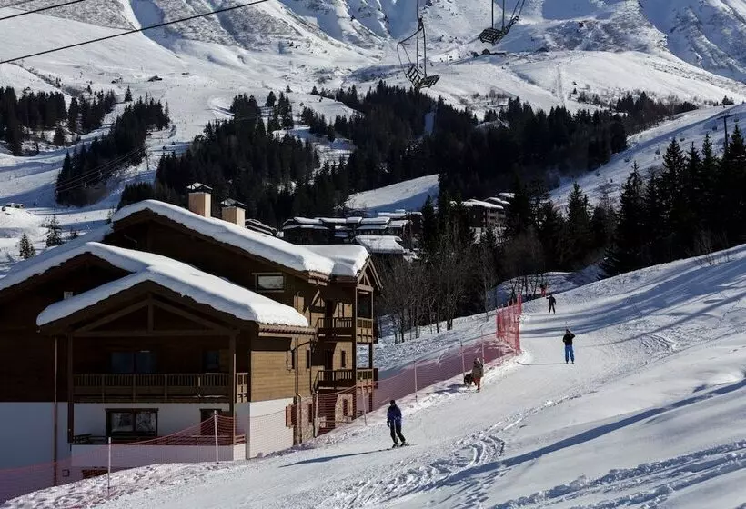 ホテル Cgh Résidence Boutique La Grange Aux Fées