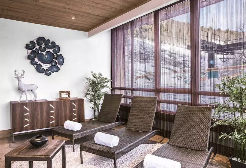 ホテル Cgh Résidence Boutique La Grange Aux Fées