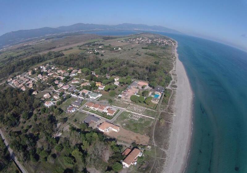 Отель La Lagune