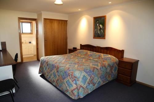 فندق Little Desert Nature Lodge