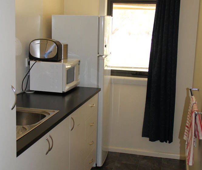 فندق Little Desert Nature Lodge