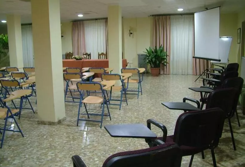 ホテル Río Piscina