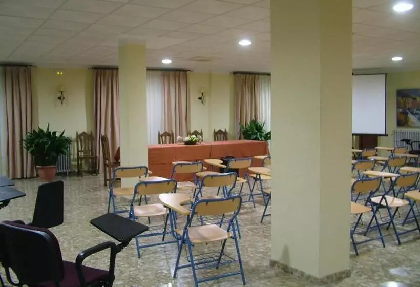 ホテル Río Piscina