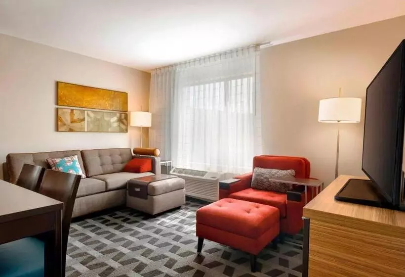 ホテル Towneplace Suites By Marriott Pittsburgh Airport/robinson Township