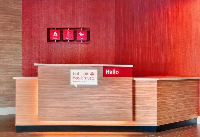 ホテル Towneplace Suites By Marriott Pittsburgh Airport/robinson Township