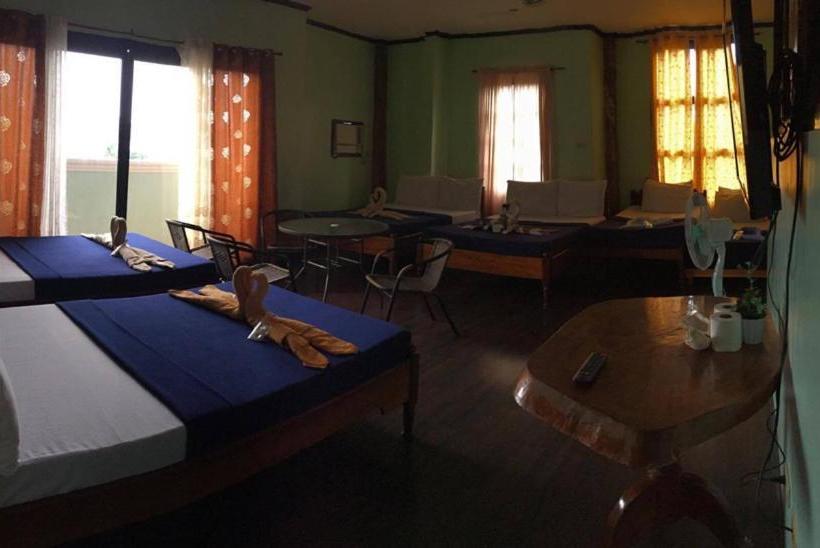 פנסיון Apartelle De Gabrielle