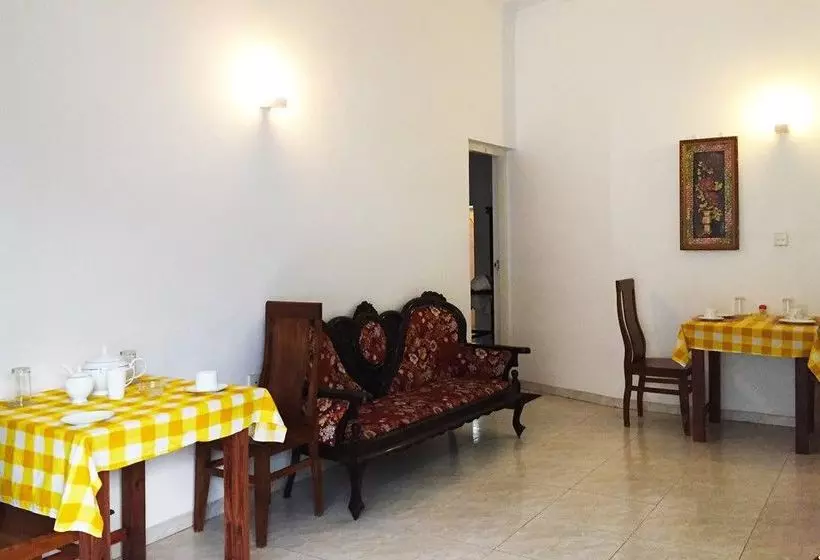 پانسیون Proso Villa