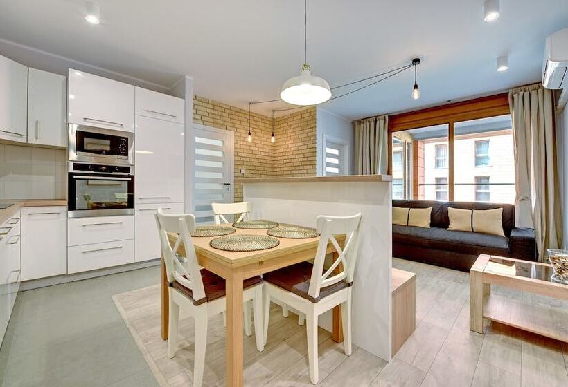 Apartinfo Island Apartments