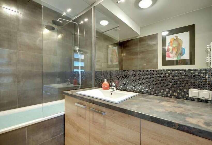 Apartinfo Waterlane Apartments