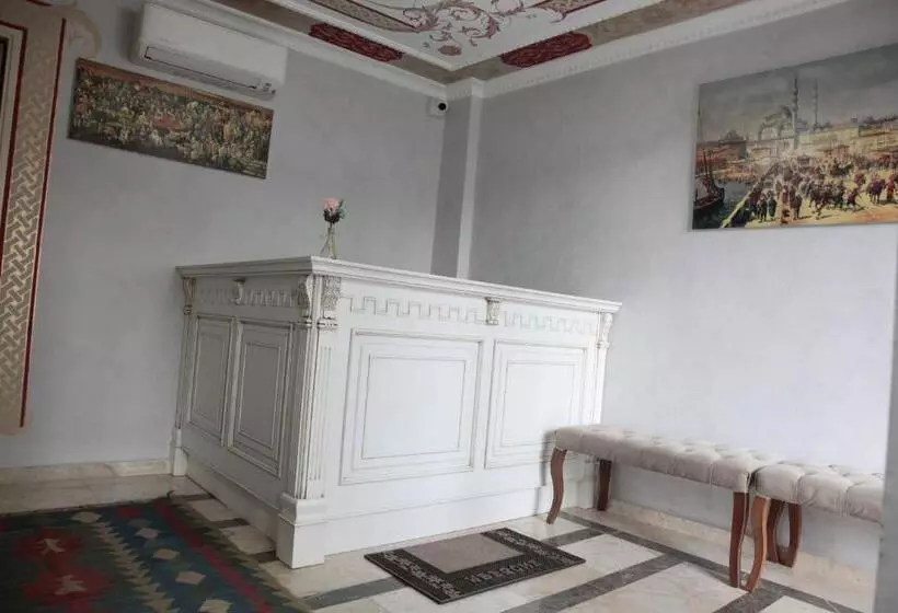 Atam Suites & Apart
