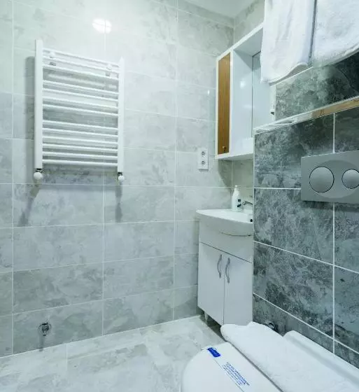 Atam Suites & Apart