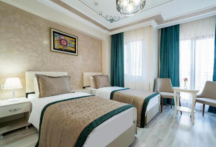 Atam Suites & Apart