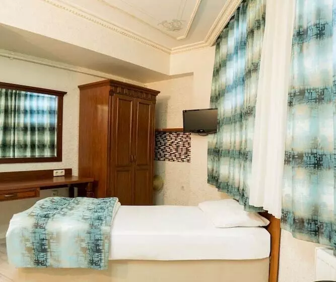 Atam Suites & Apart