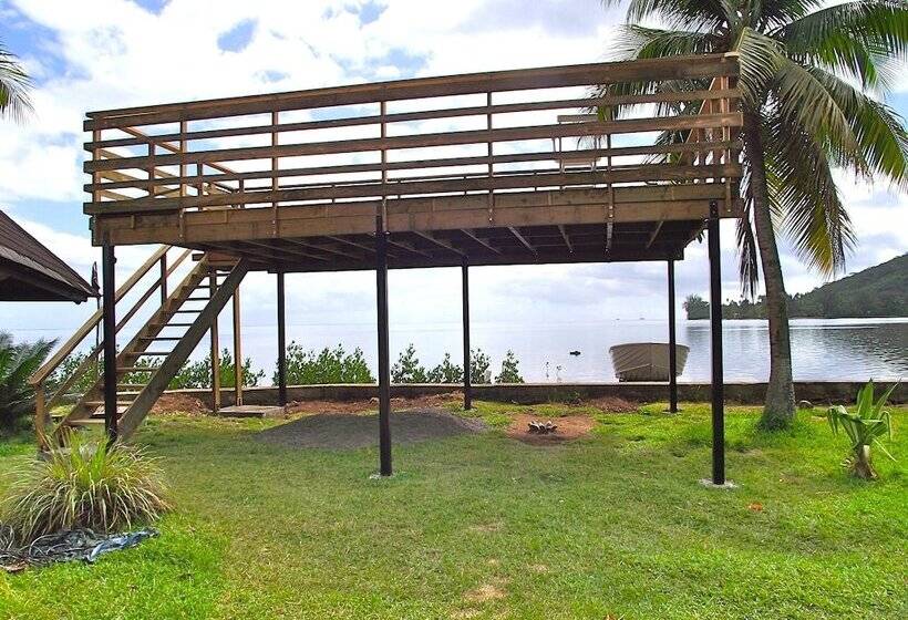 Nocleg ze śniadaniem Moorea Surf Inn