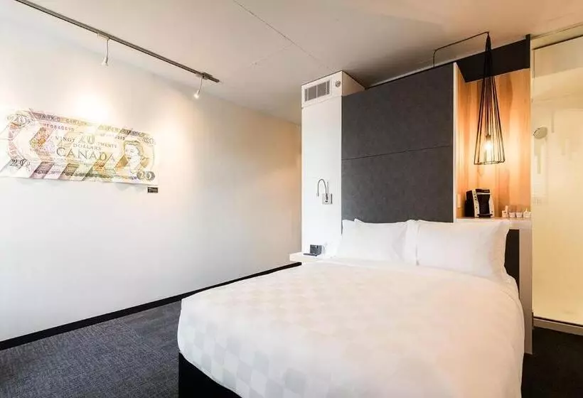 Alt Hotel Ottawa
