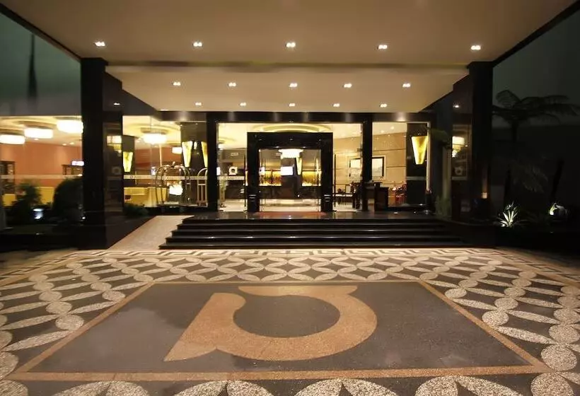 Hotel Aria Gajayana