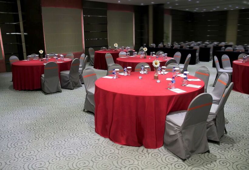 ホテル Aria Gajayana