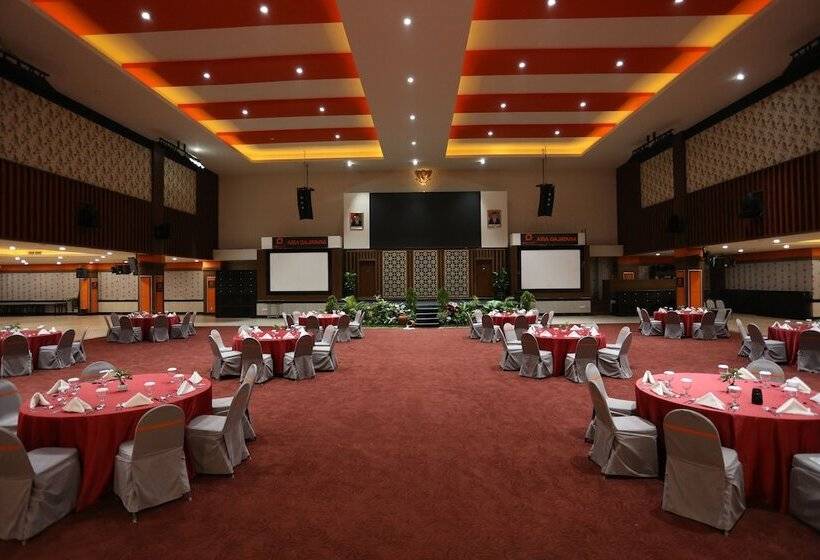 فندق Aria Gajayana