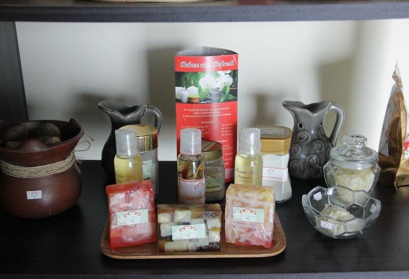 فندق Aria Gajayana