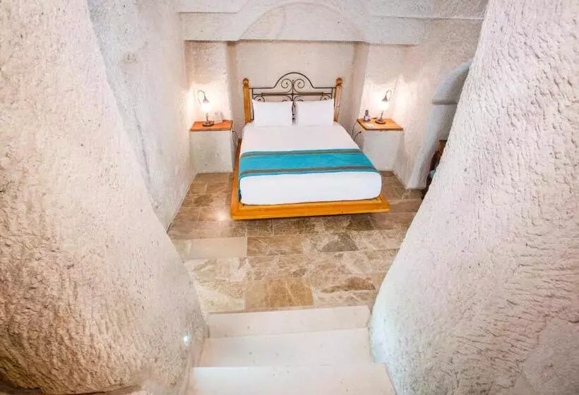 Hotelli Imperial Cave Suites & Spa