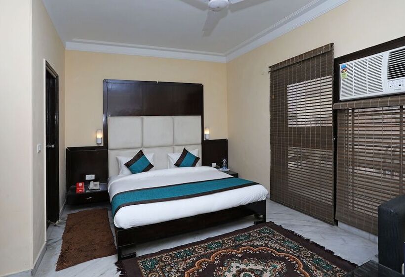 Hotel Laksh Residency by OYO