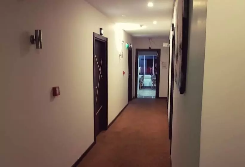 هتل Waha
