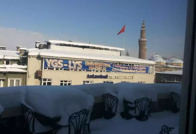 هتل Waha