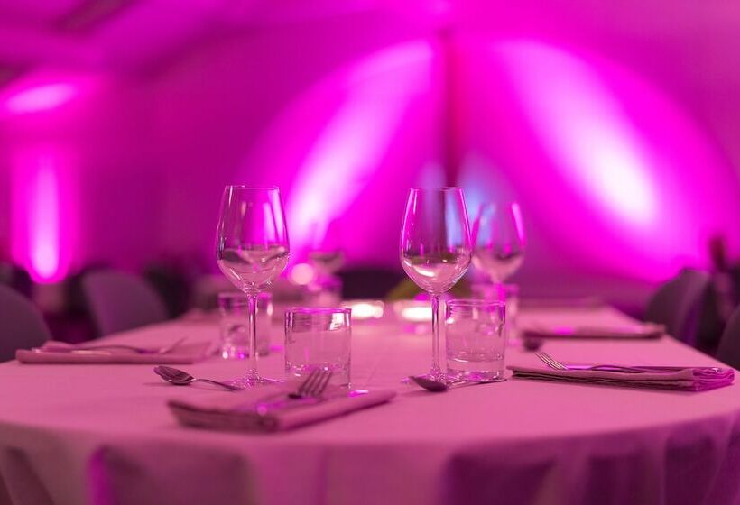 Medlefors Hotell & Konferens