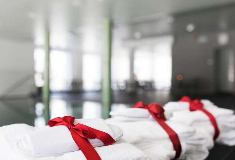 Medlefors Hotell & Konferens