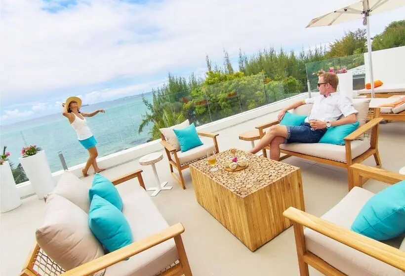 Myra Seafront Suites And Penthouses By Lov