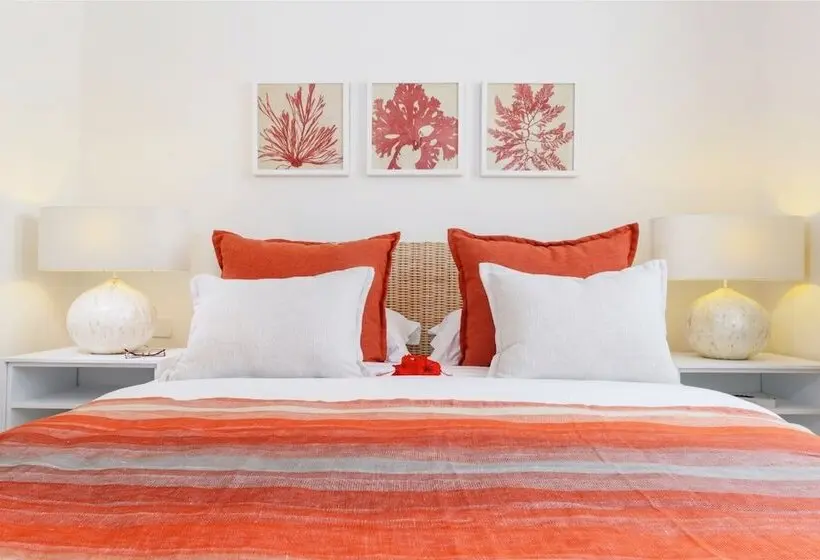 Myra Seafront Suites And Penthouses By Lov