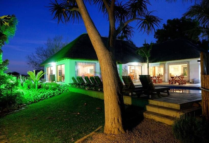 פנסיון De Old Drift Guest Farm