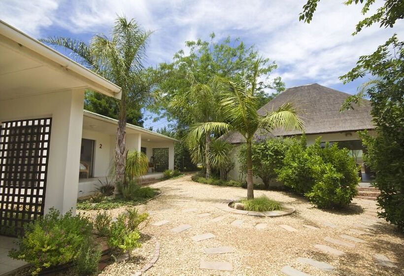 פנסיון De Old Drift Guest Farm