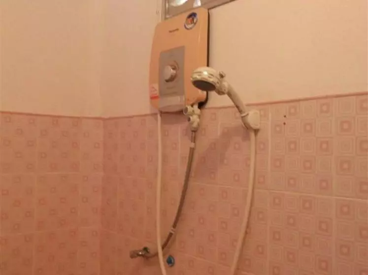 استراحتگاه Sandee Bungalow