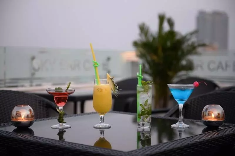 Victor Metropolis Hotel & Rooftop Bar
