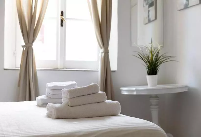 White Terrace Apartment Navona