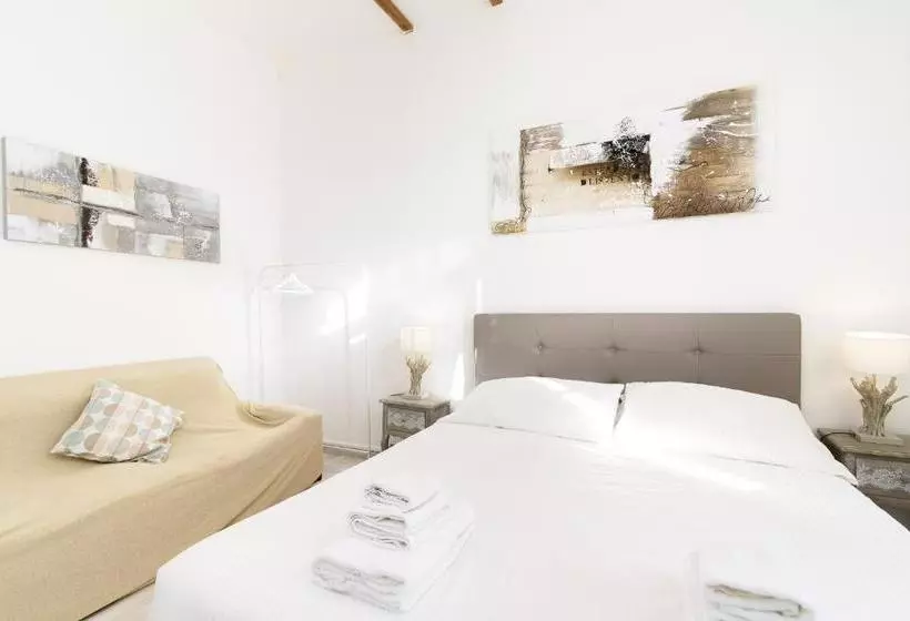 White Terrace Apartment Navona