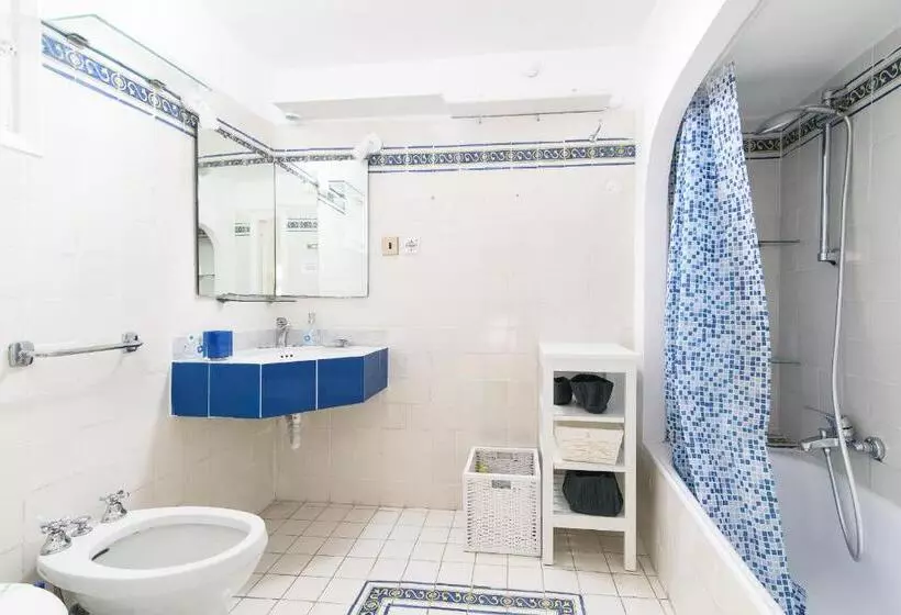 White Terrace Apartment Navona
