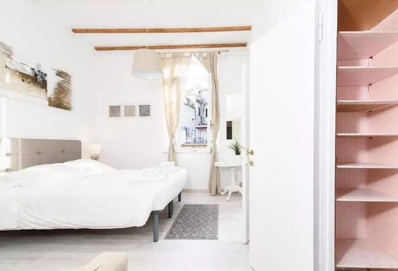 White Terrace Apartment Navona
