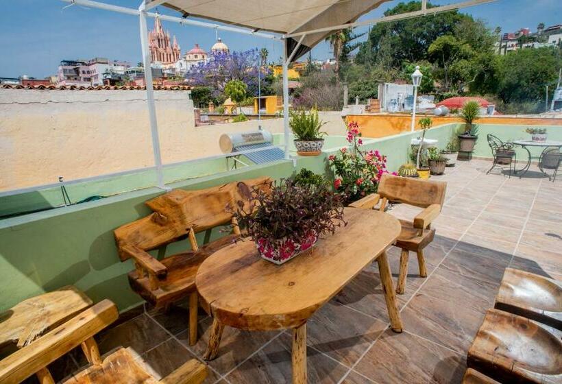تختخواب و صبحانه Guest House En El Centro De San Miguel De Allende