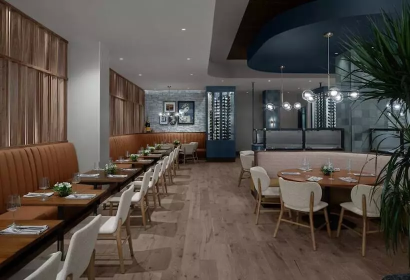 Ac Hotel Lansing University Area