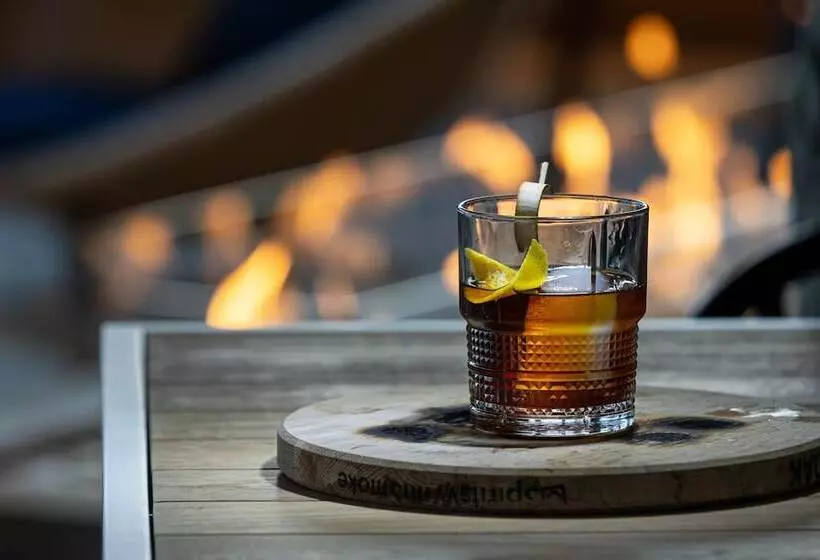 Ac Hotel Lansing University Area